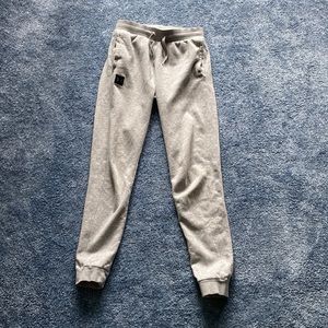 Men’s Small Under Armor Grey Joggers